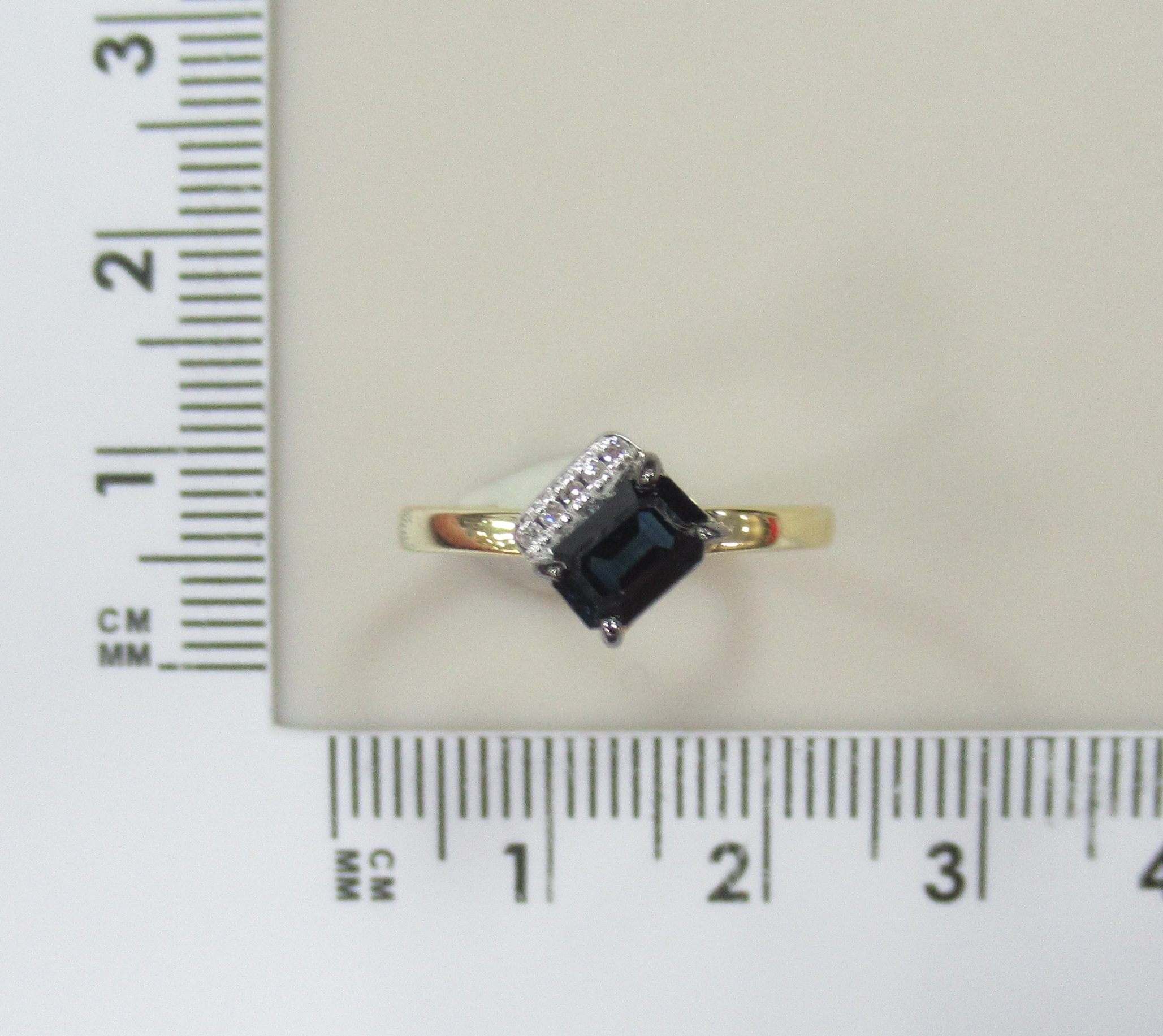10311-000711 Кольцо (Au 585)